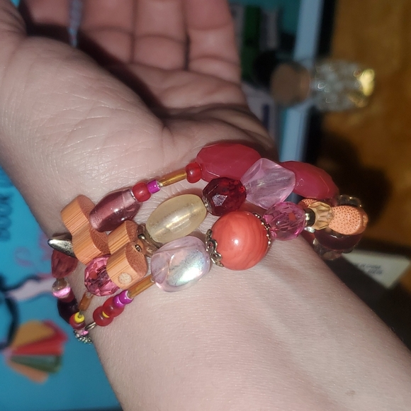 Pursuits, ltd Bracelet - Picture 2 of 6